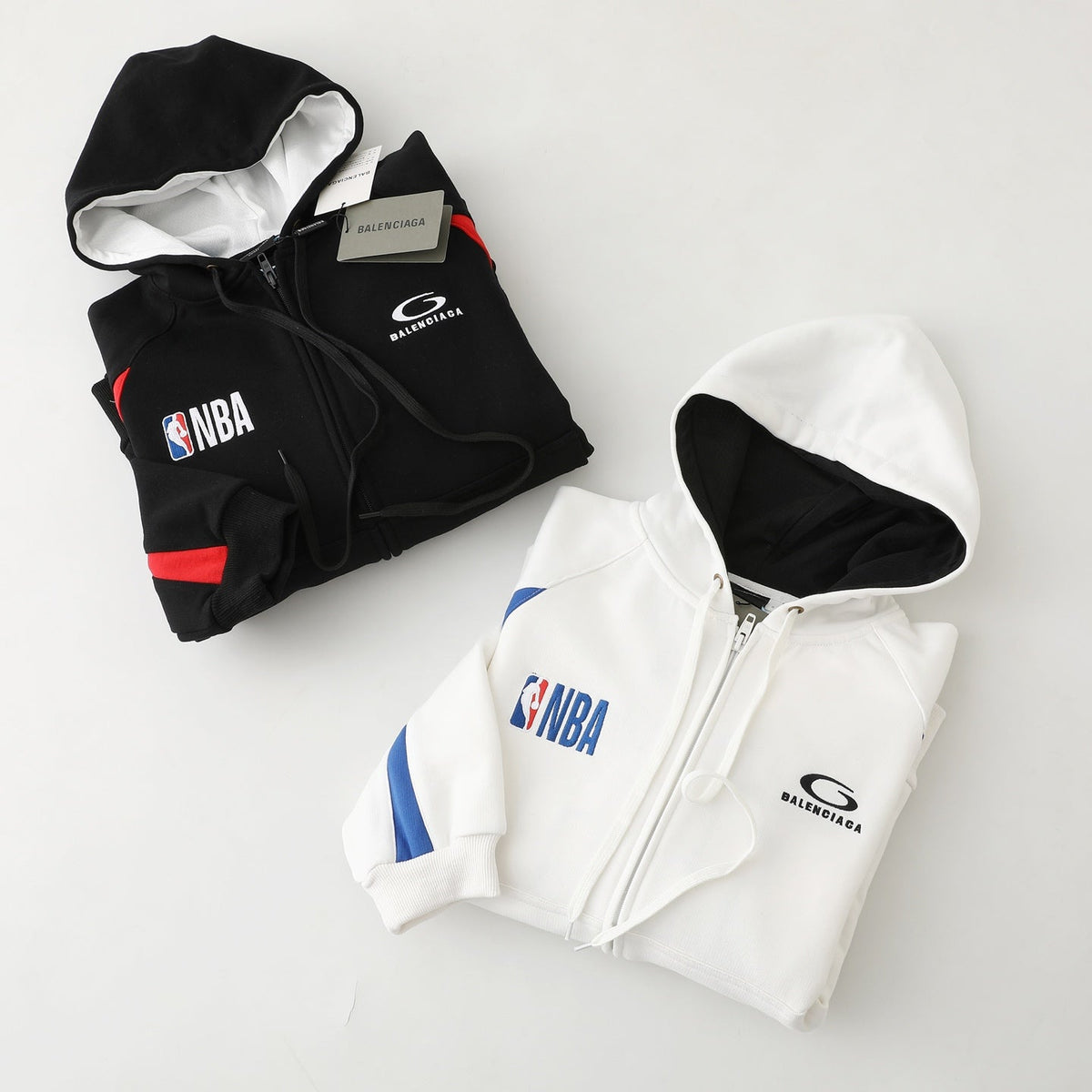 Co branded series cotton zipper long sleeved casual hooded sweatshirt jacket