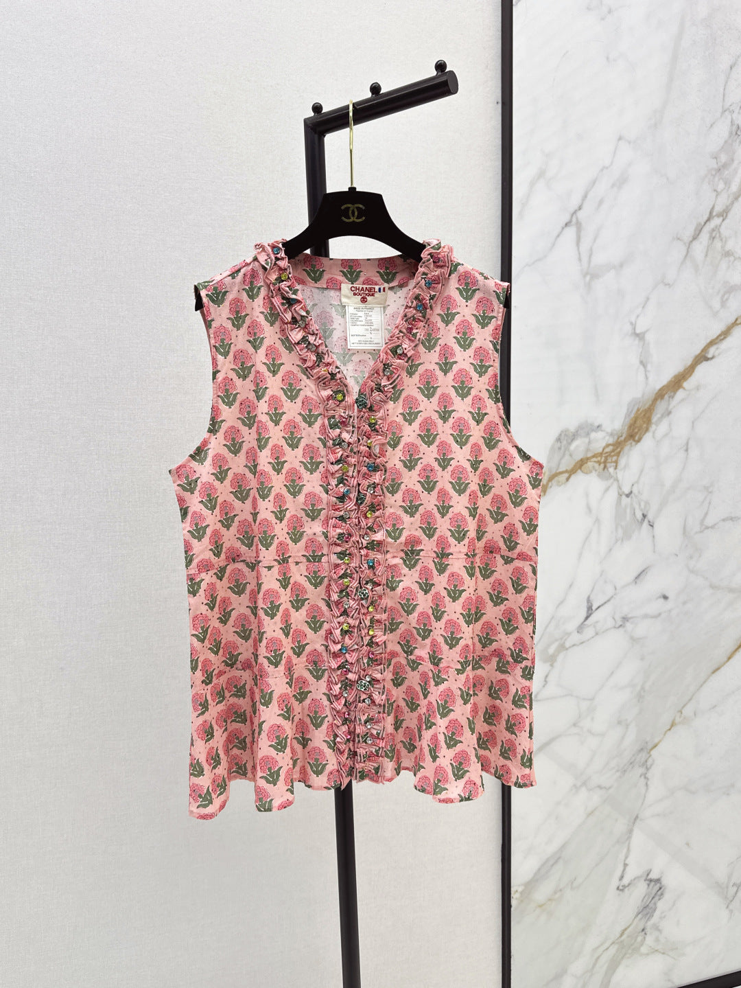 25fw ruffle vest