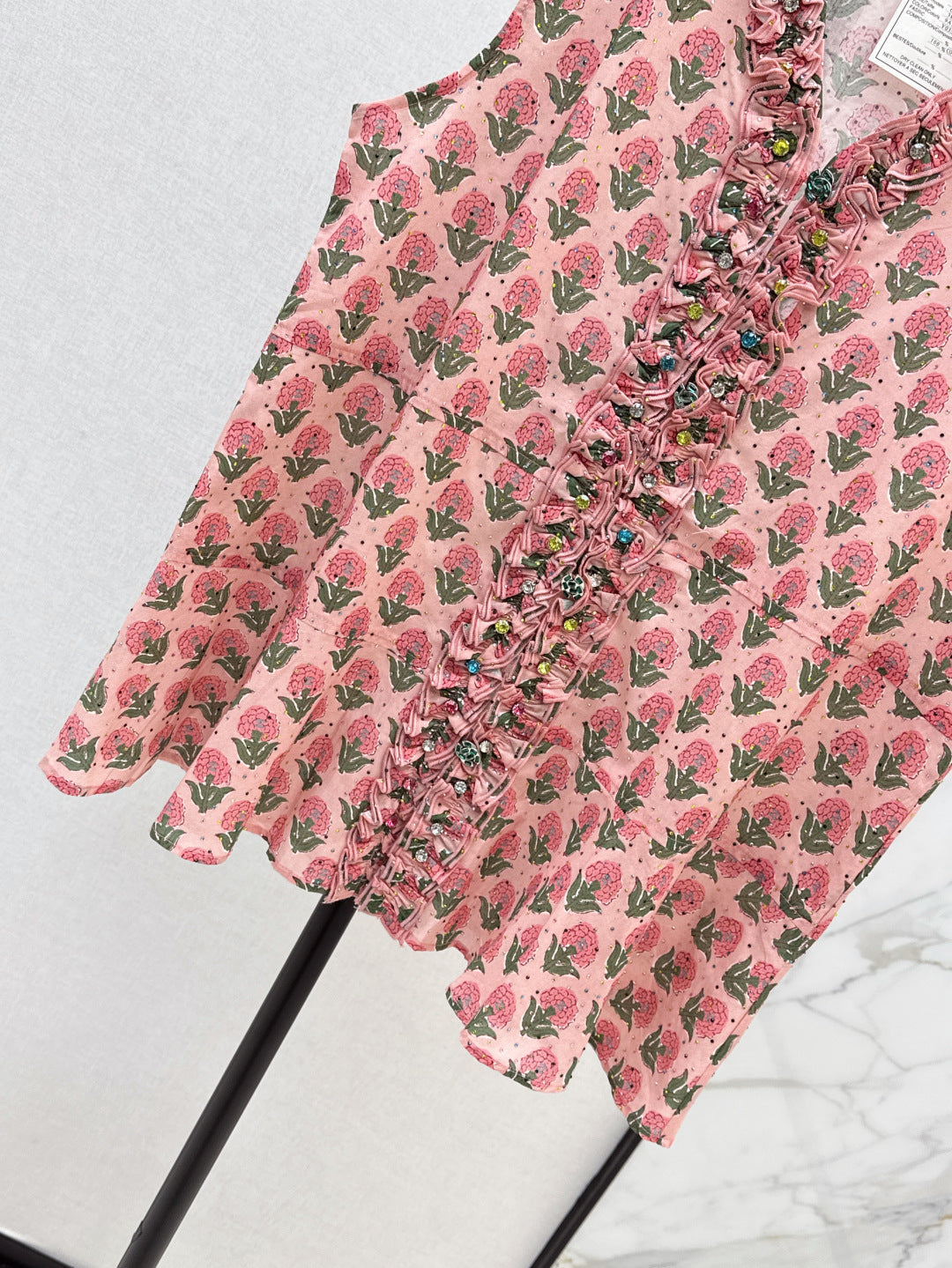 25fw ruffle vest