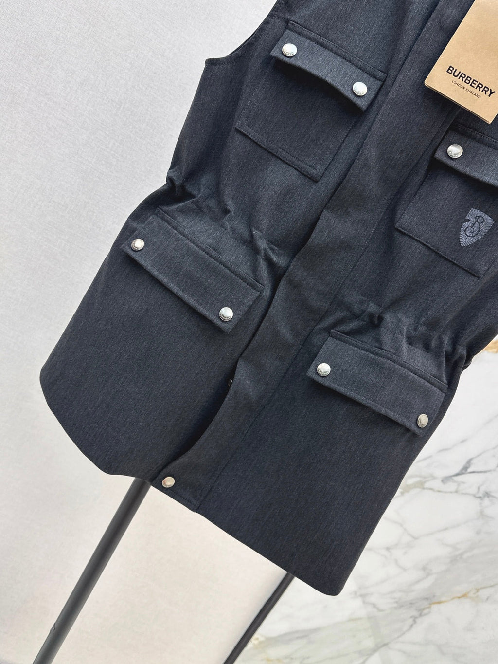 25fw embroidered vest