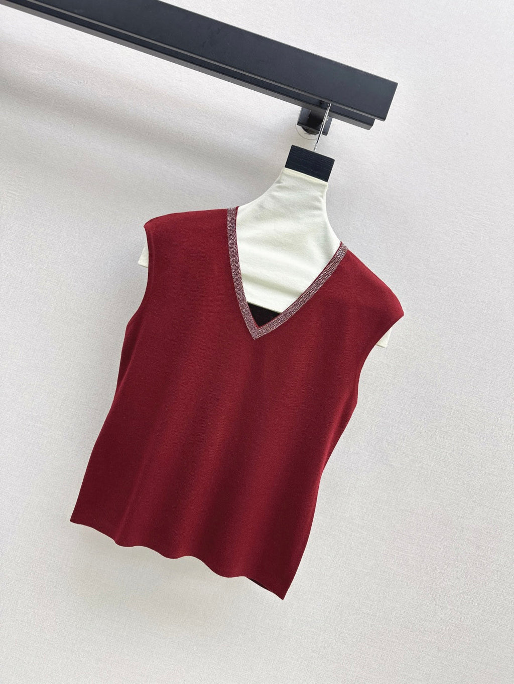 25fw v-neck vest