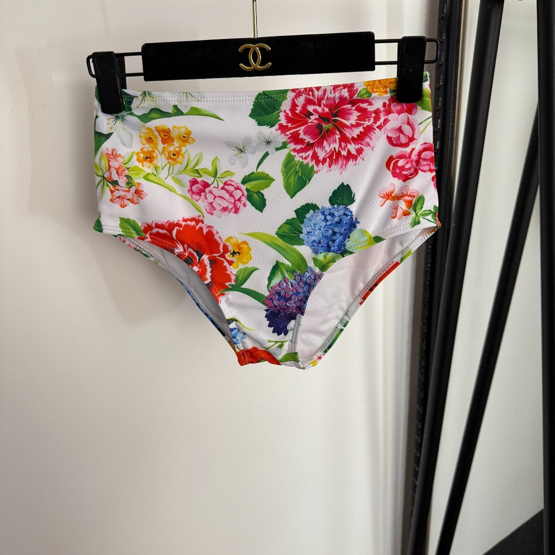 New swimsuit sets