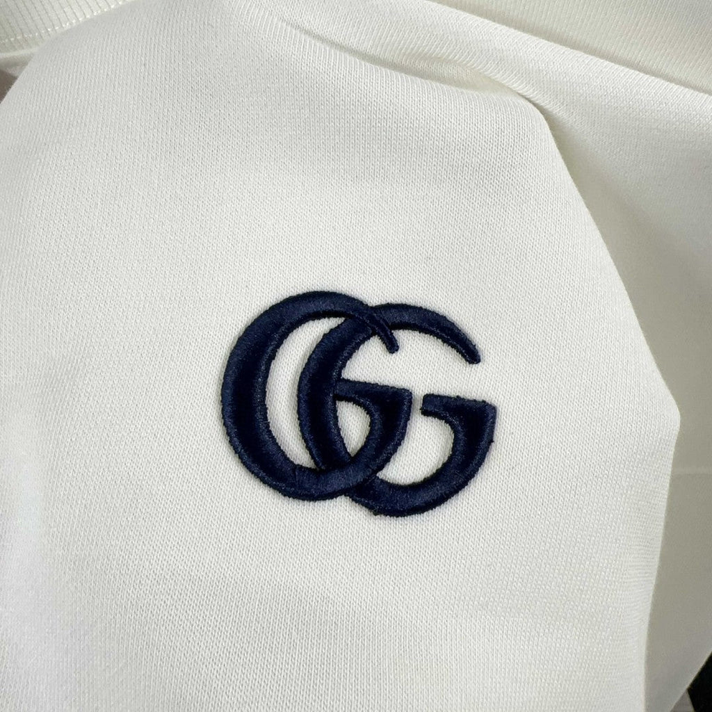 Early Autumn to Winter New Arrivals: Embroidered Long Sleeve Sweatshirt