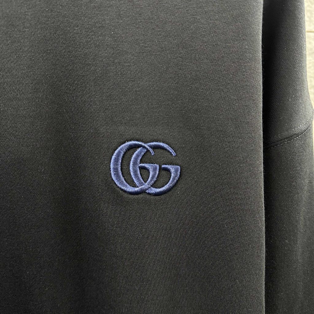 Early Autumn to Winter New Arrivals: Embroidered Long Sleeve Sweatshirt