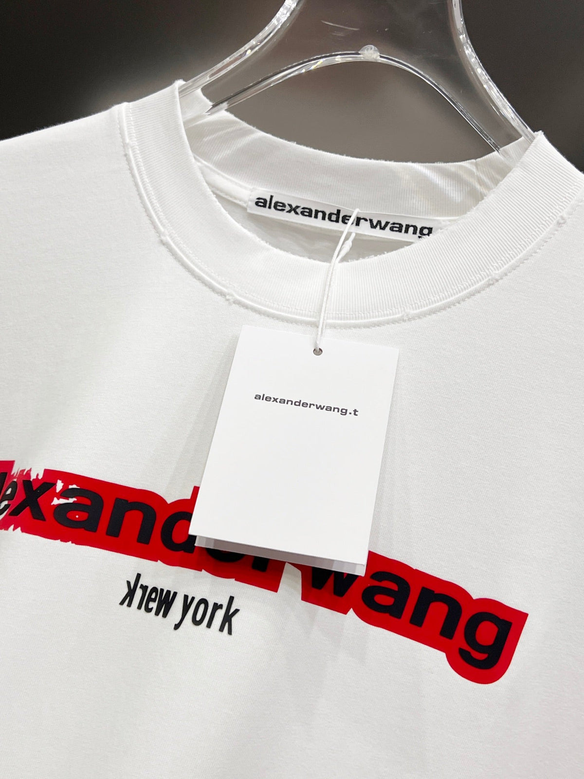 Classic letter three-dimensional embroidery and patchwork technique for short sleeves
