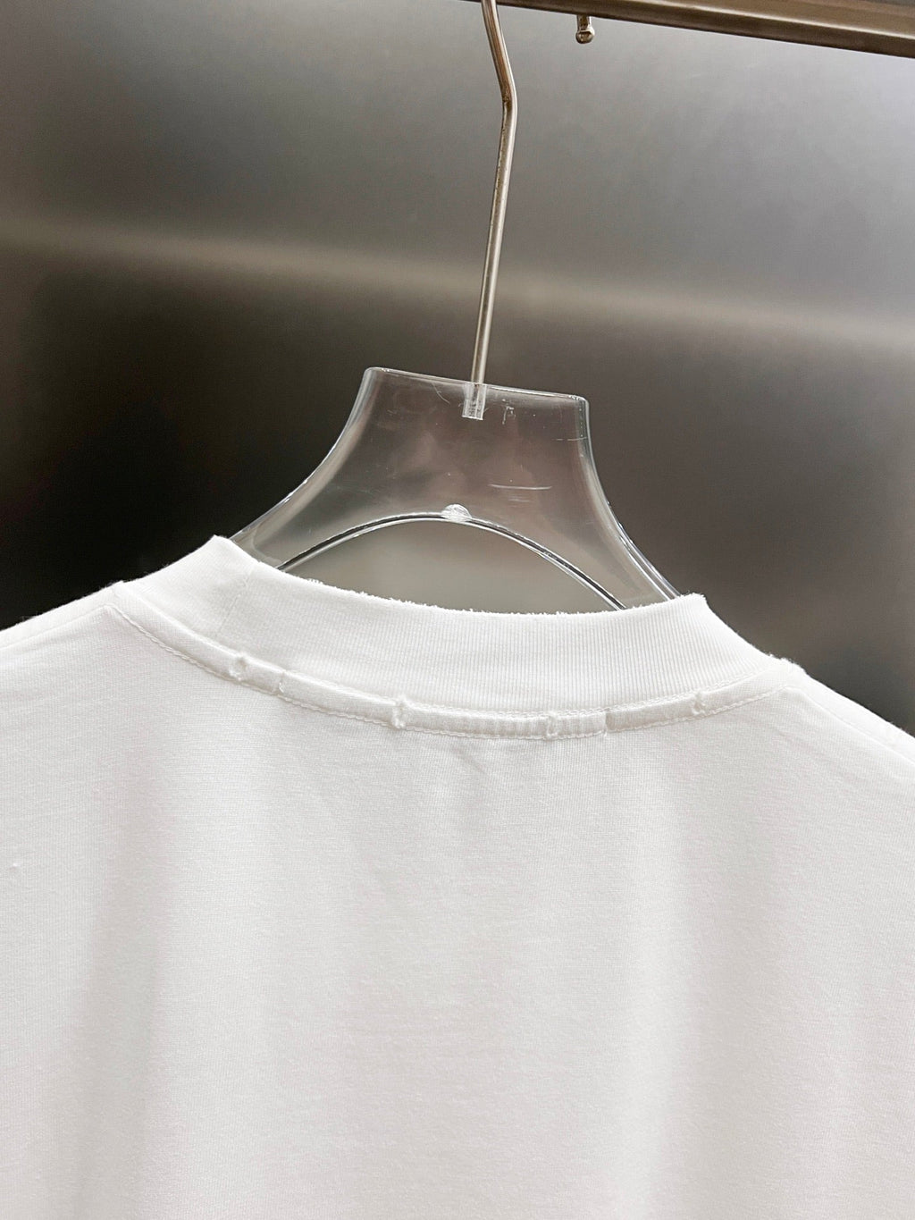 Classic letter three-dimensional embroidery and patchwork technique for short sleeves