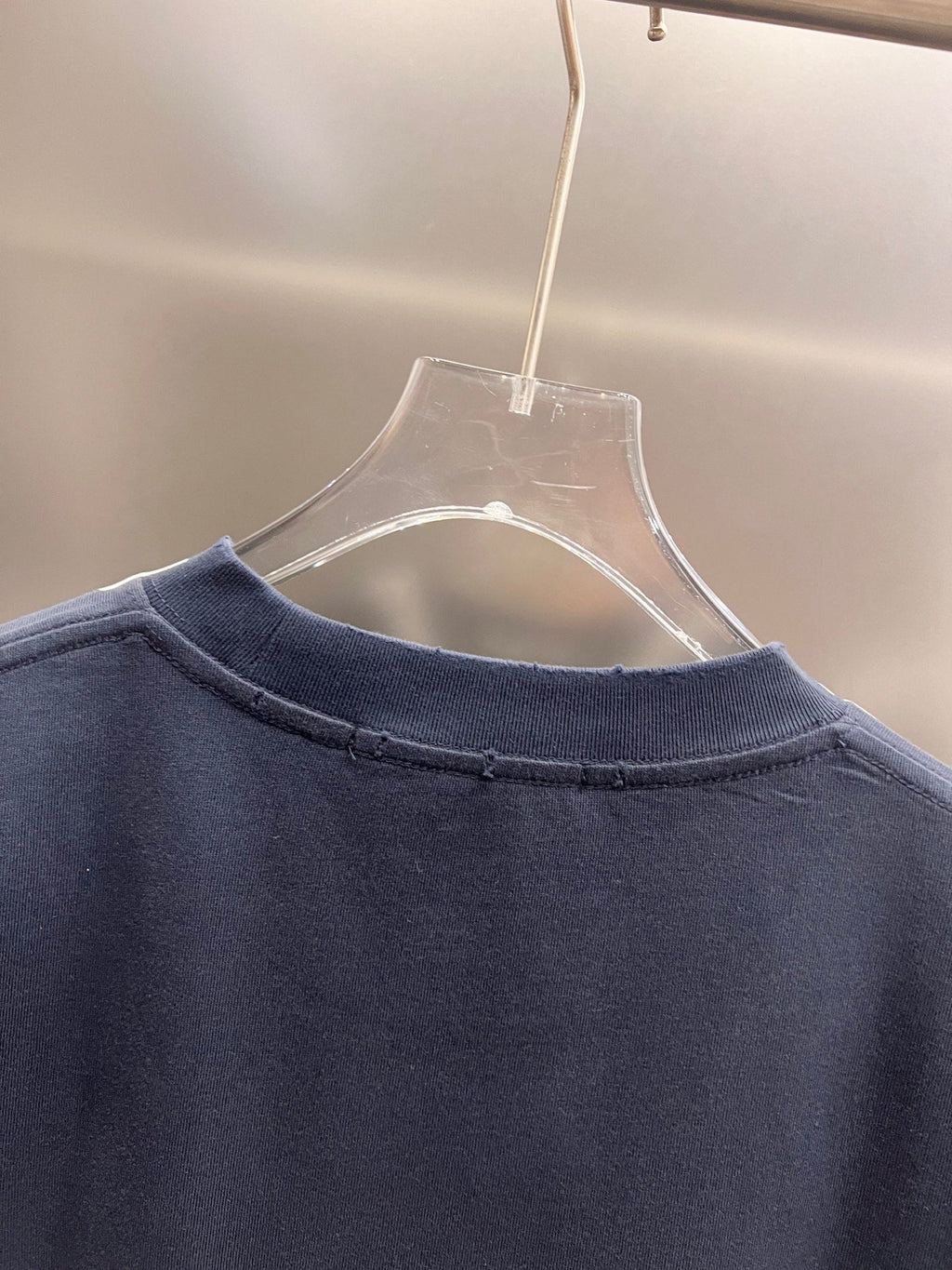 Wear and tear water washing short sleeves, round neck short sleeves