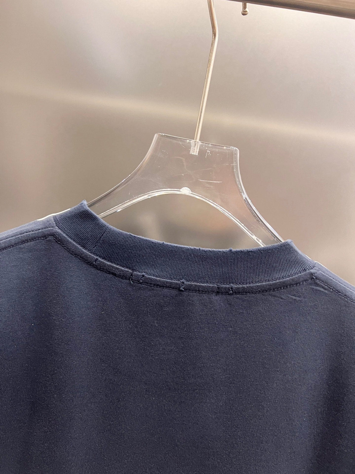 Wear and tear water washing short sleeves, round neck short sleeves