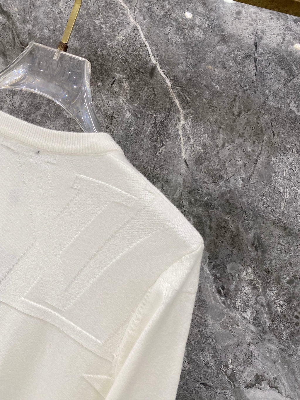26 Autumn/Winter New Versatile Woolen Sweater