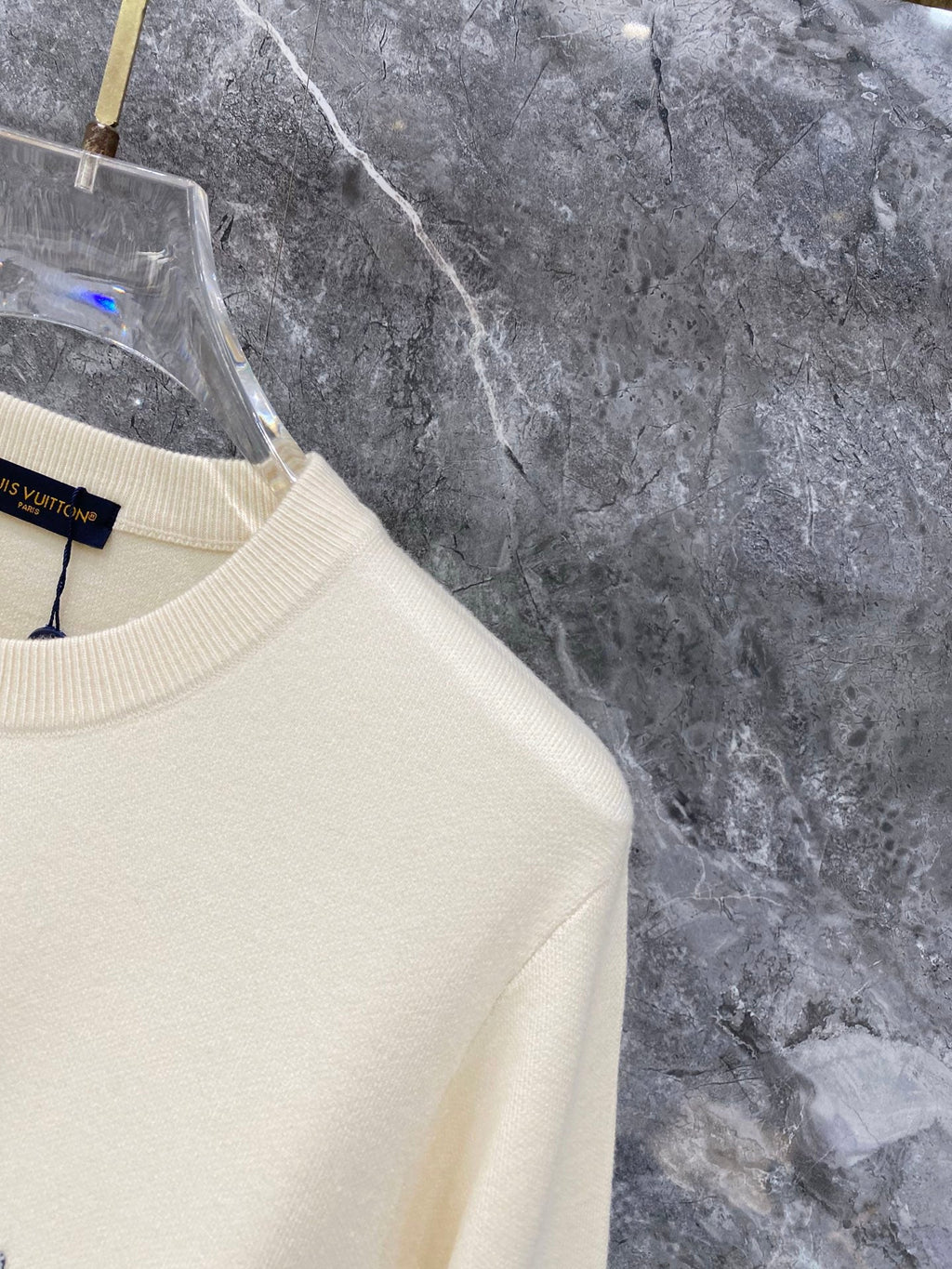 26 Autumn/Winter New Versatile Woolen Sweater