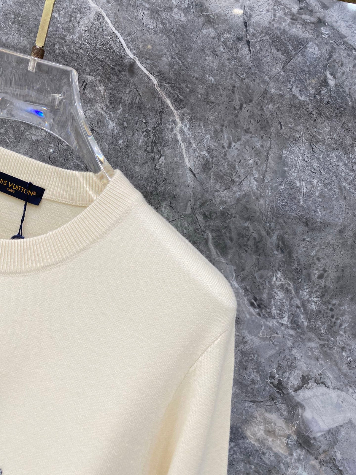 26 Autumn/Winter New Versatile Woolen Sweater