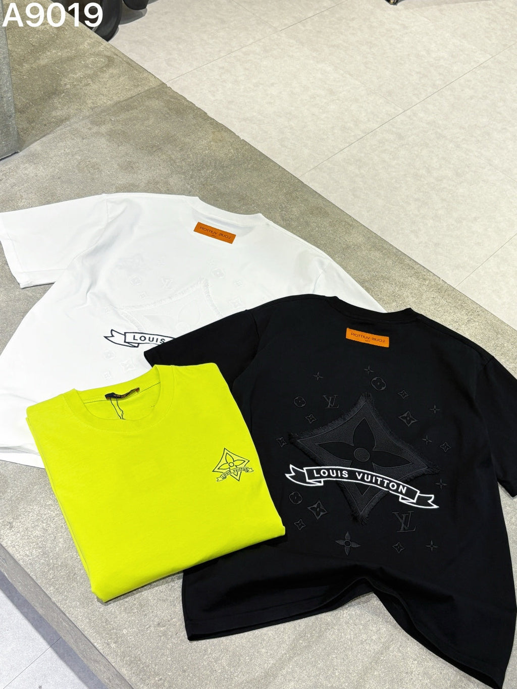 26 new embroidered letter short sleeves